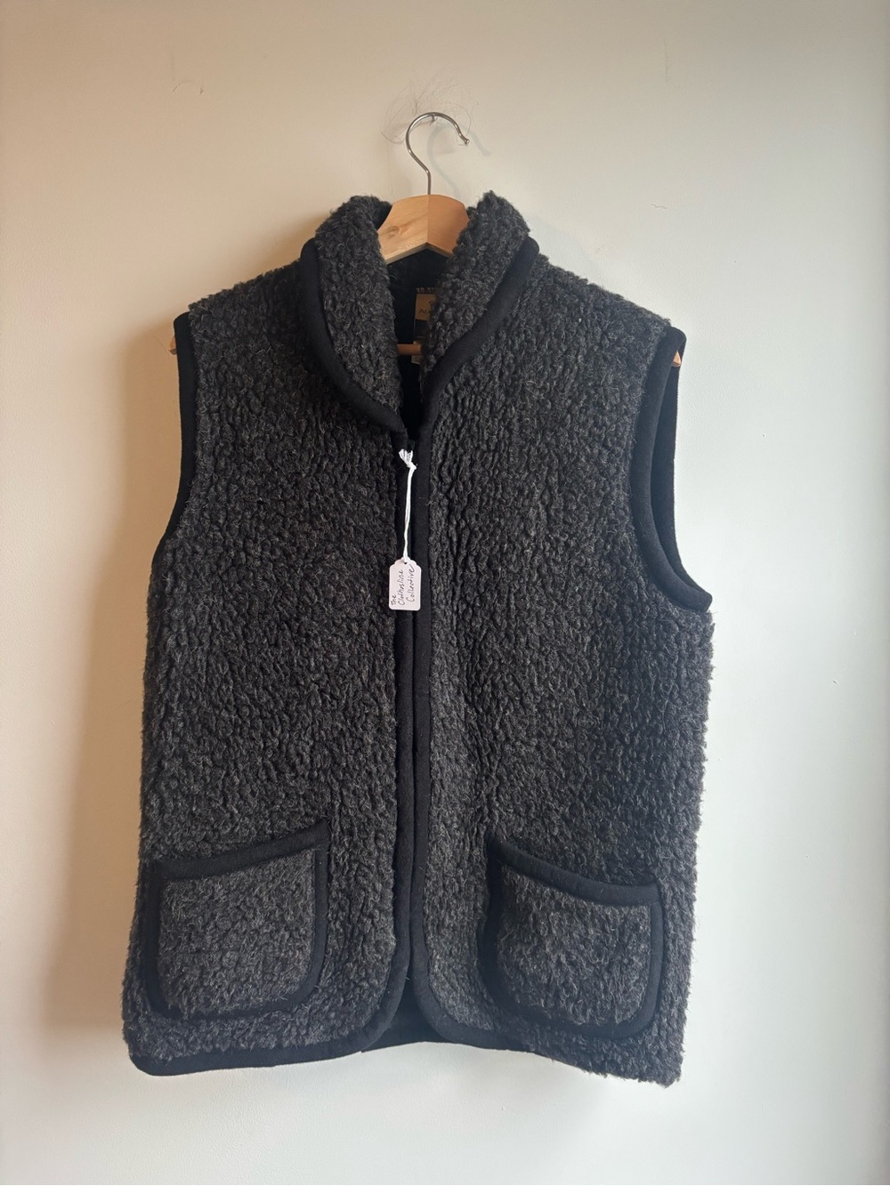Alwero Sherpa Vest in Charcoal Gray - 100% Wool